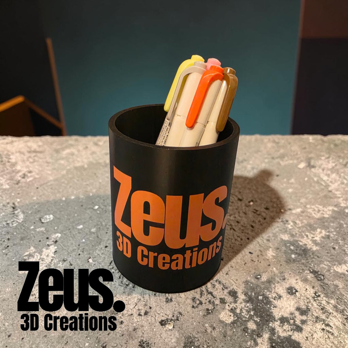 Custom logo pen pot