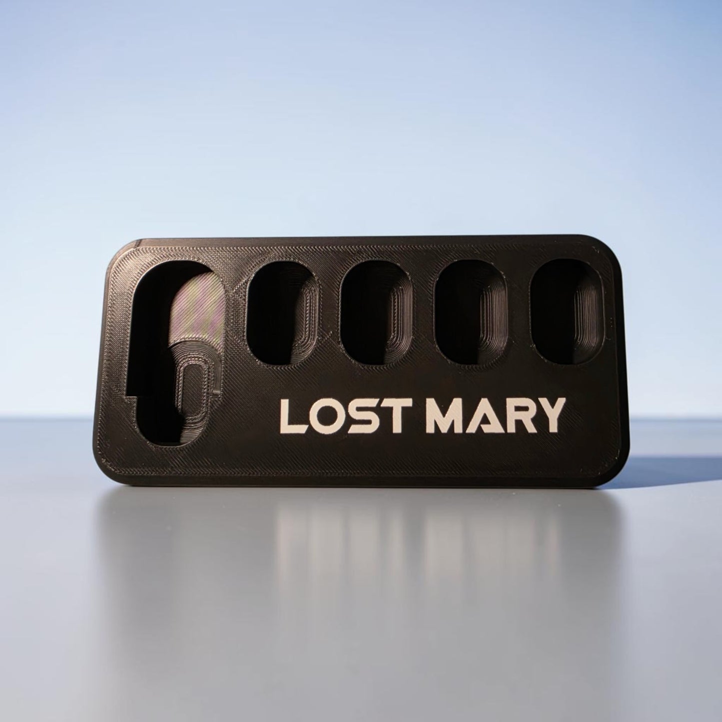Lost mary nera desk stand